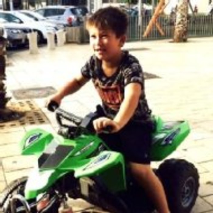 Yonatan 